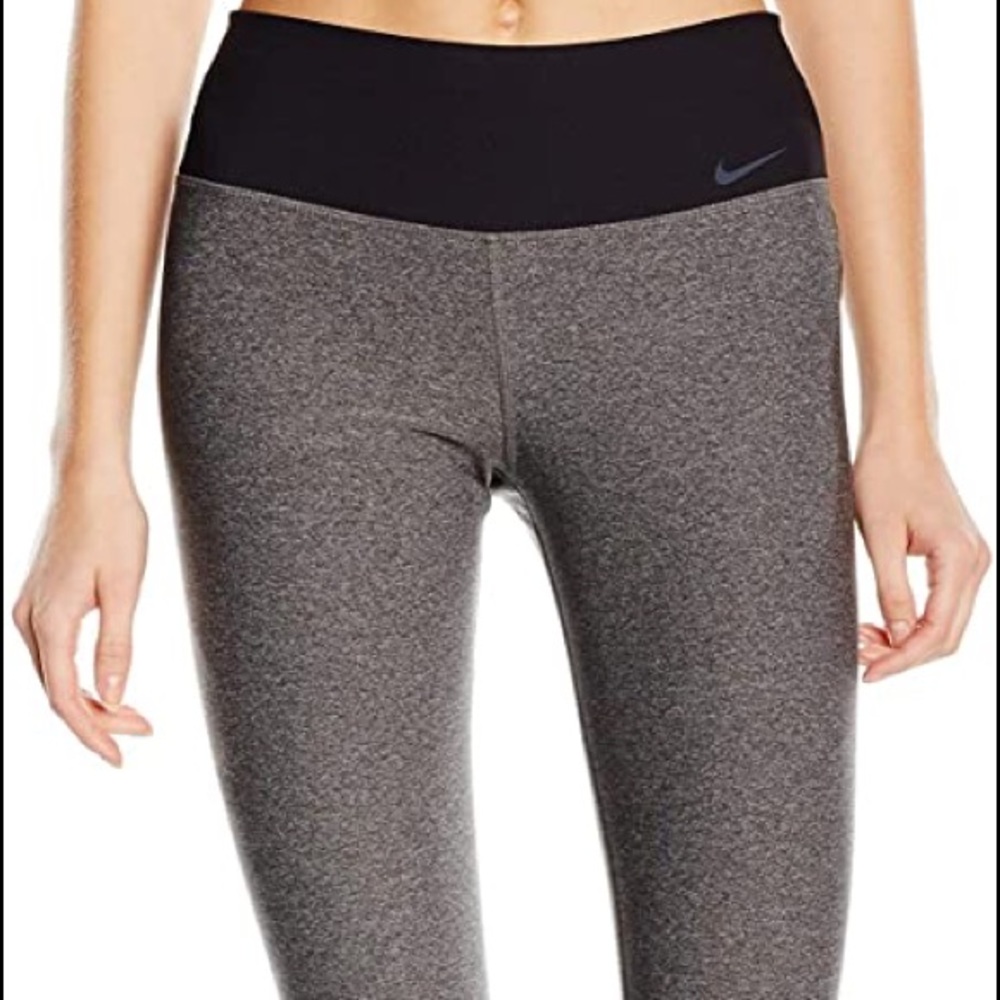 NWT Nike Legend Training Leggings